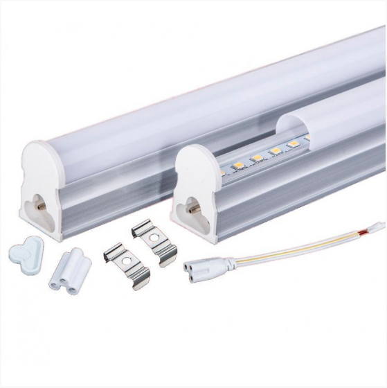 TUBO LED T8 CON BASE 18W 1.2M